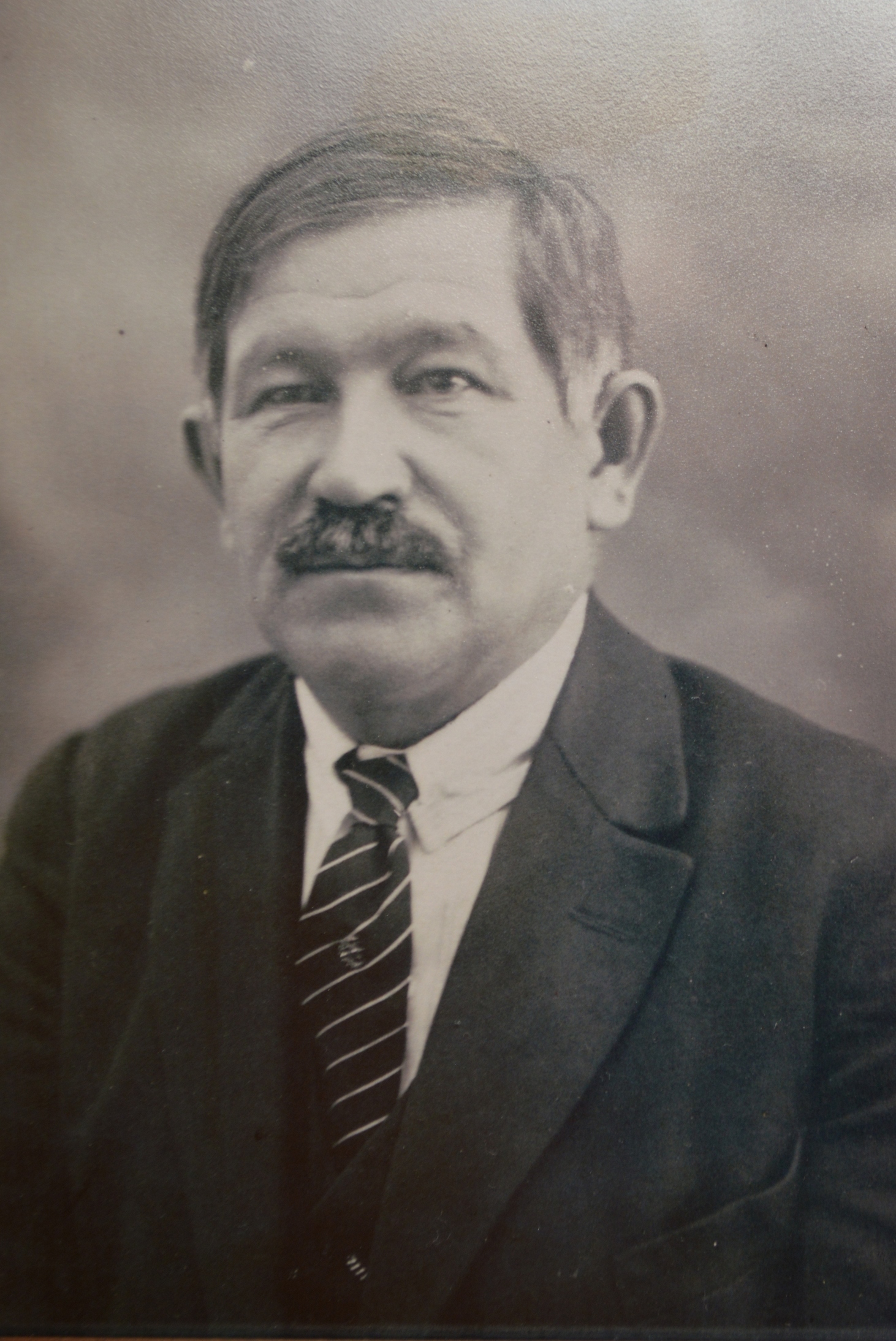 Гаяз Исхаки