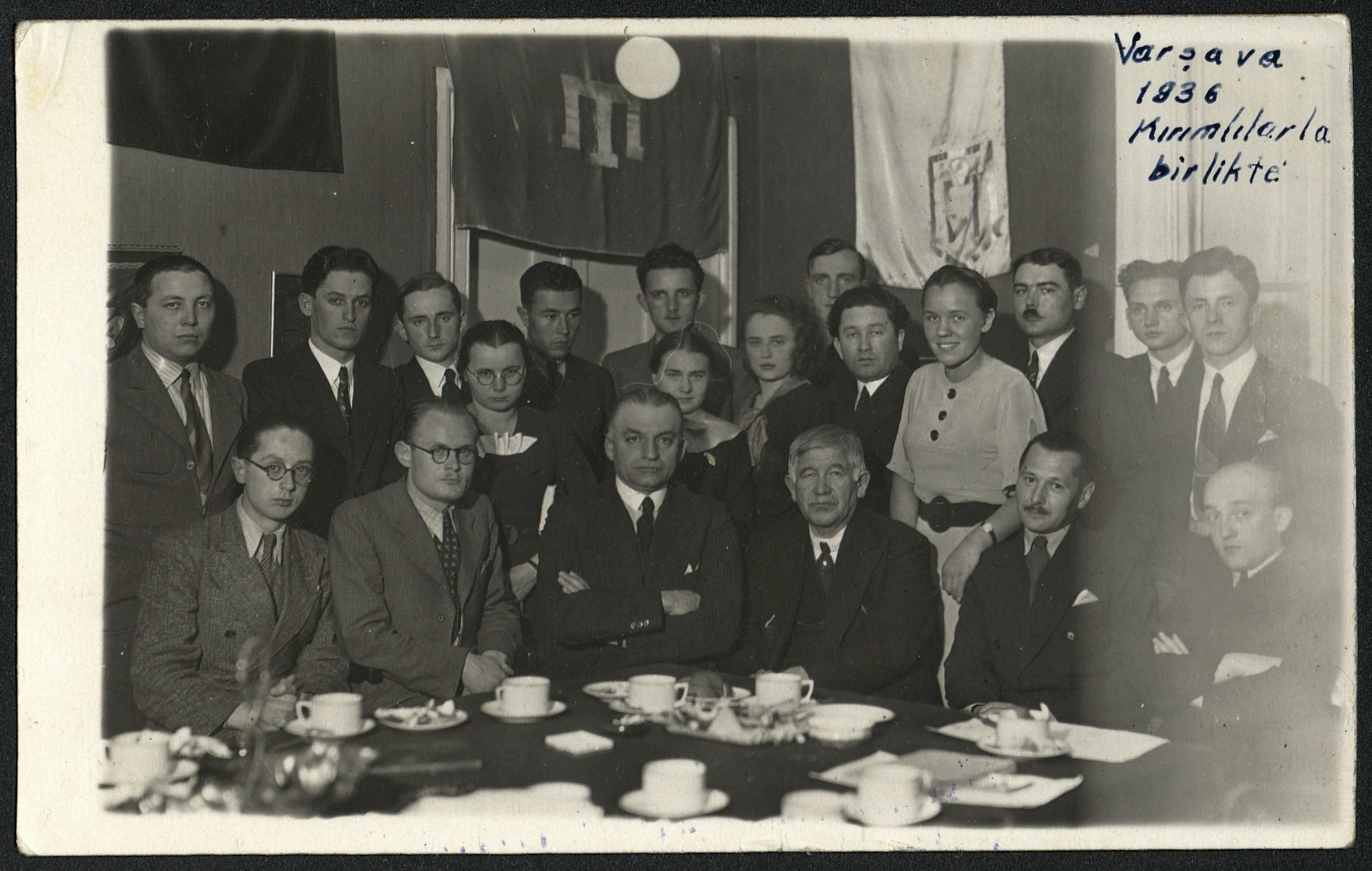 Гаяз Исхаки с соратниками в Варшаве