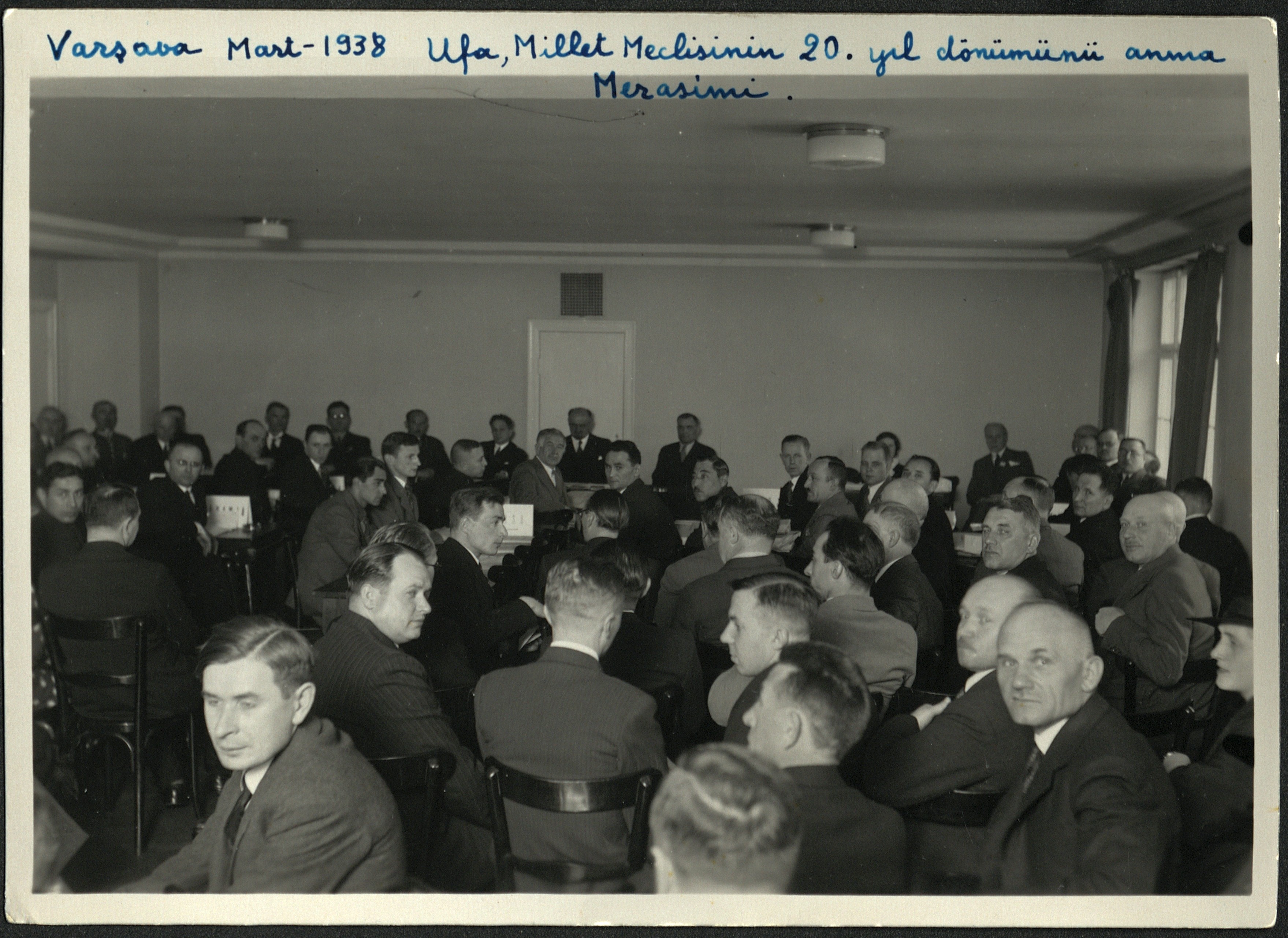 Празднование 20-летие создания "Милли меджлиса"