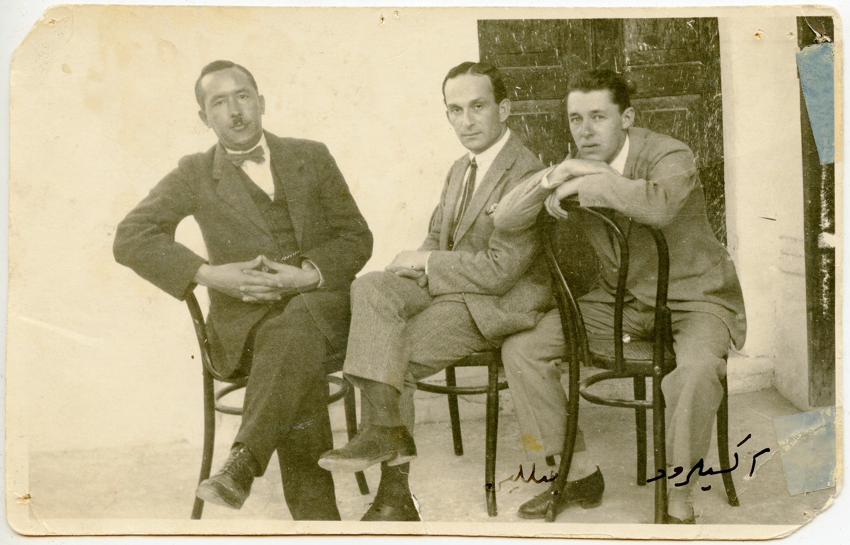 Ибрагим Амирханов на дипломатической службе с коллегами