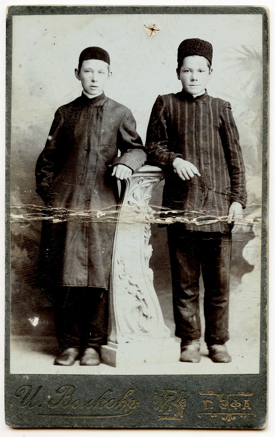 Портрет двух мальчиков