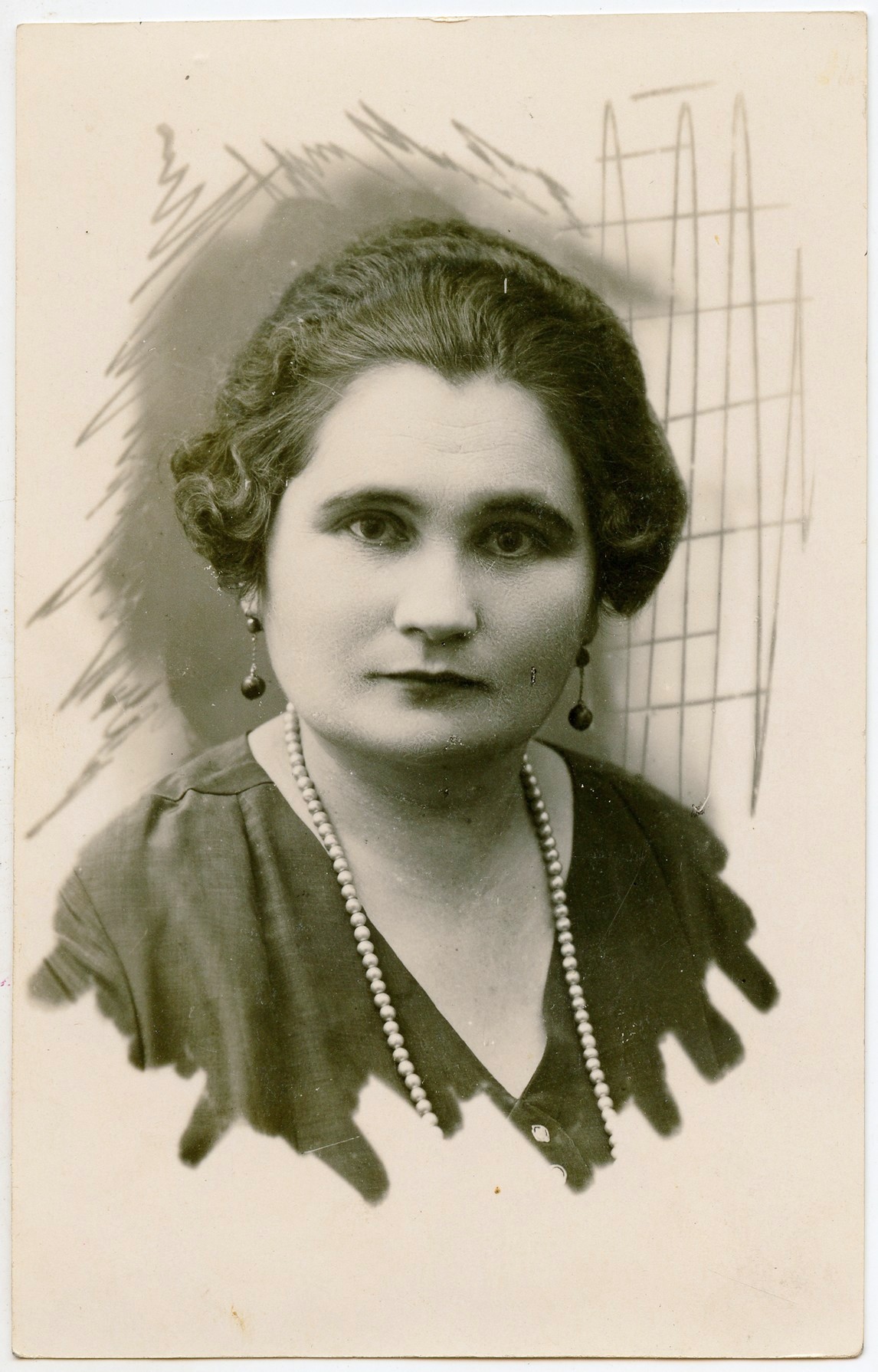 Портрет Мухтарамы Саади