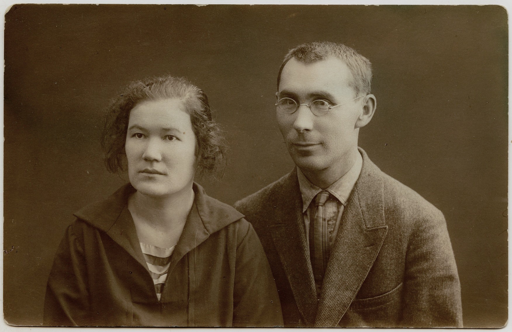 Портрет Гибада Алпарова с женой 