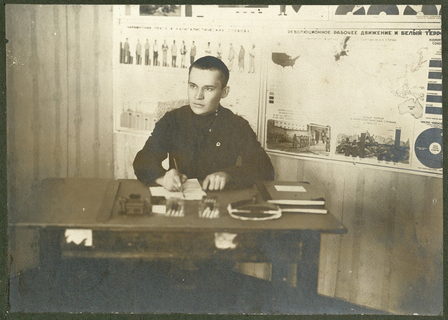 Портрет Хусаина Хасанова