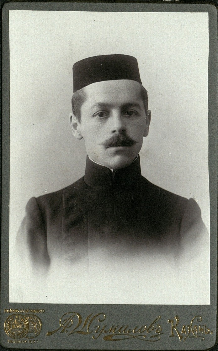 Портрет Ахмедгарея Хасани