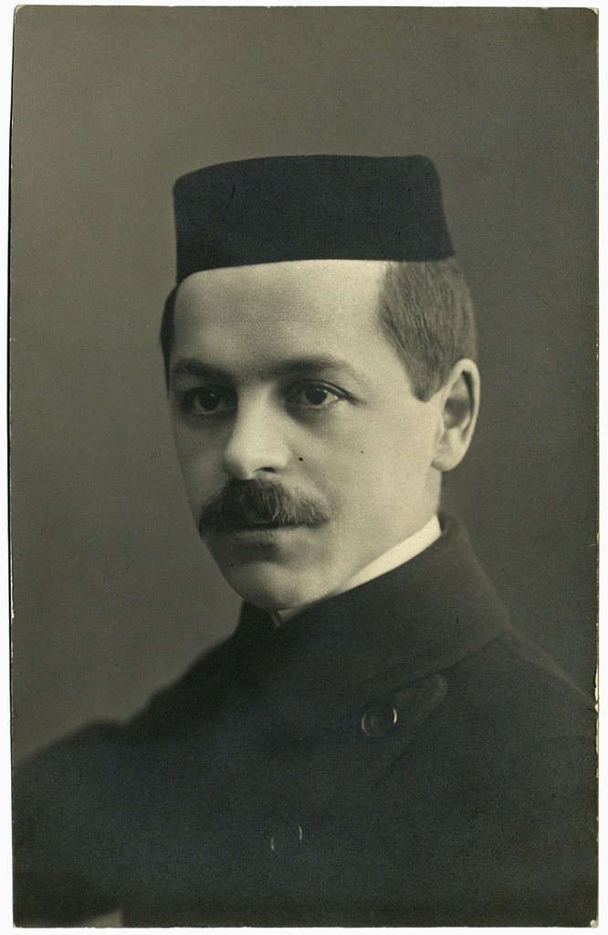 Ахмедгарей Хасани