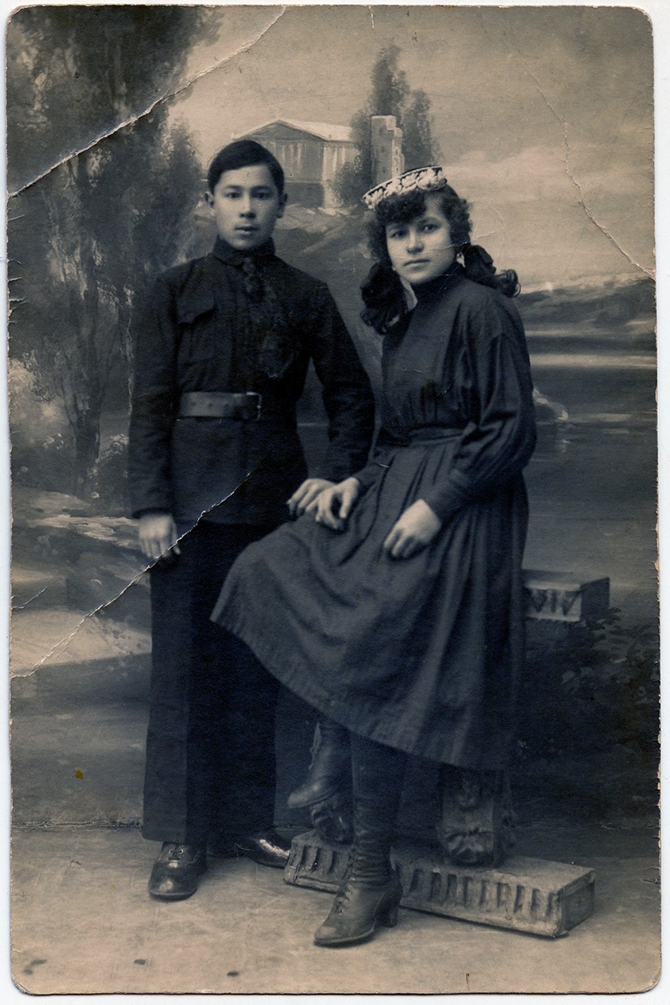 Студенты Татрабфака Муса Джалиль и Нагима Насырова