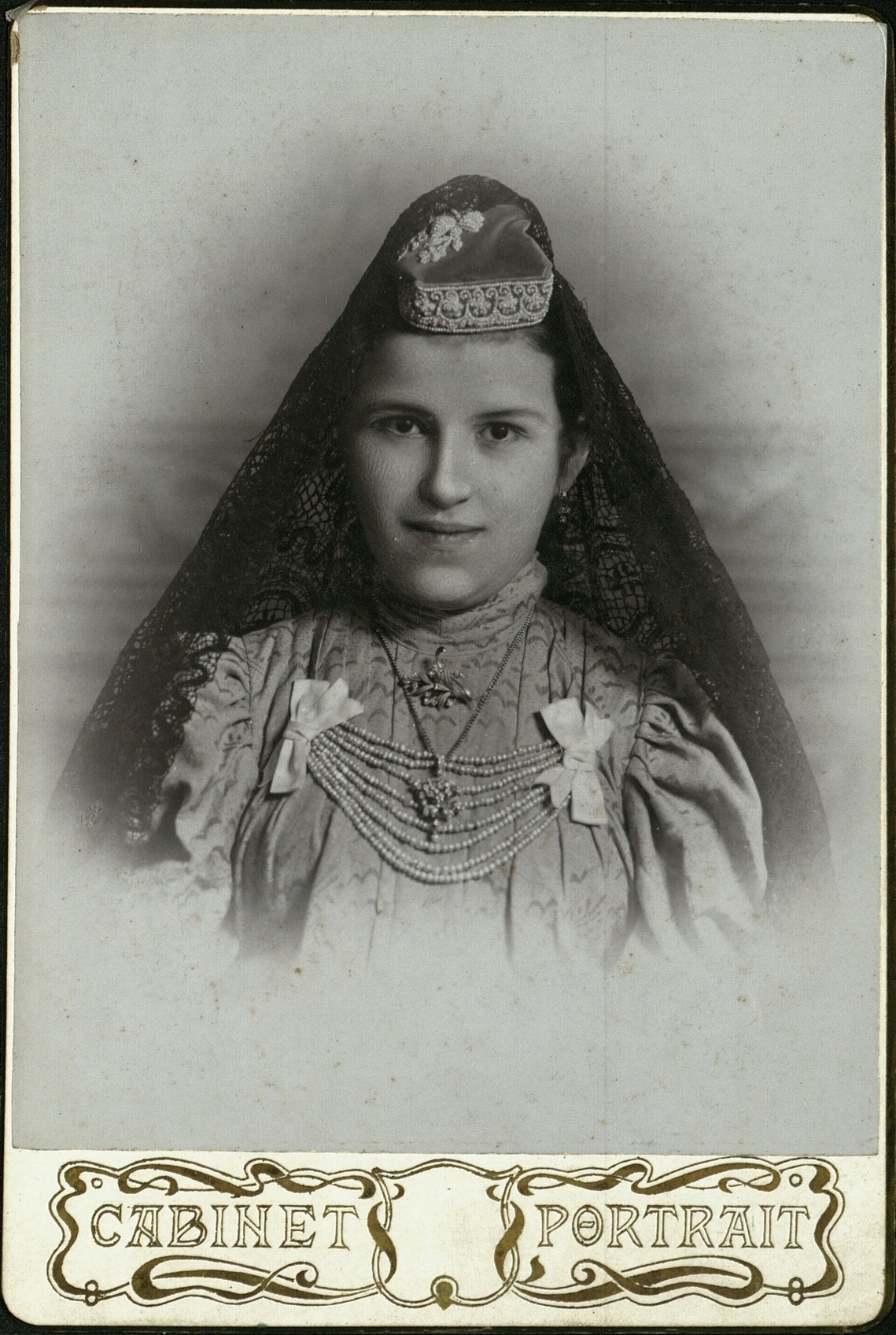 Портрет Зайнаб Хасания