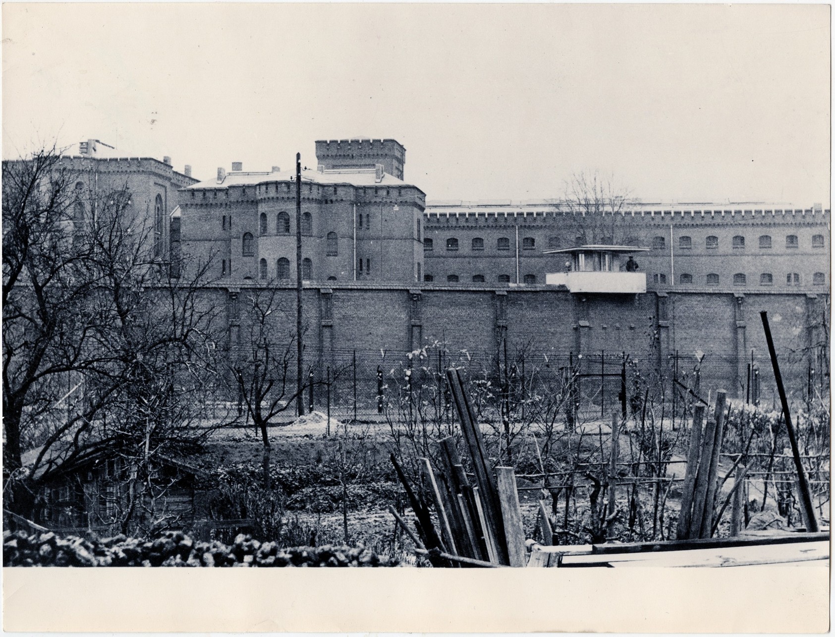 Тюрьма Шпандау