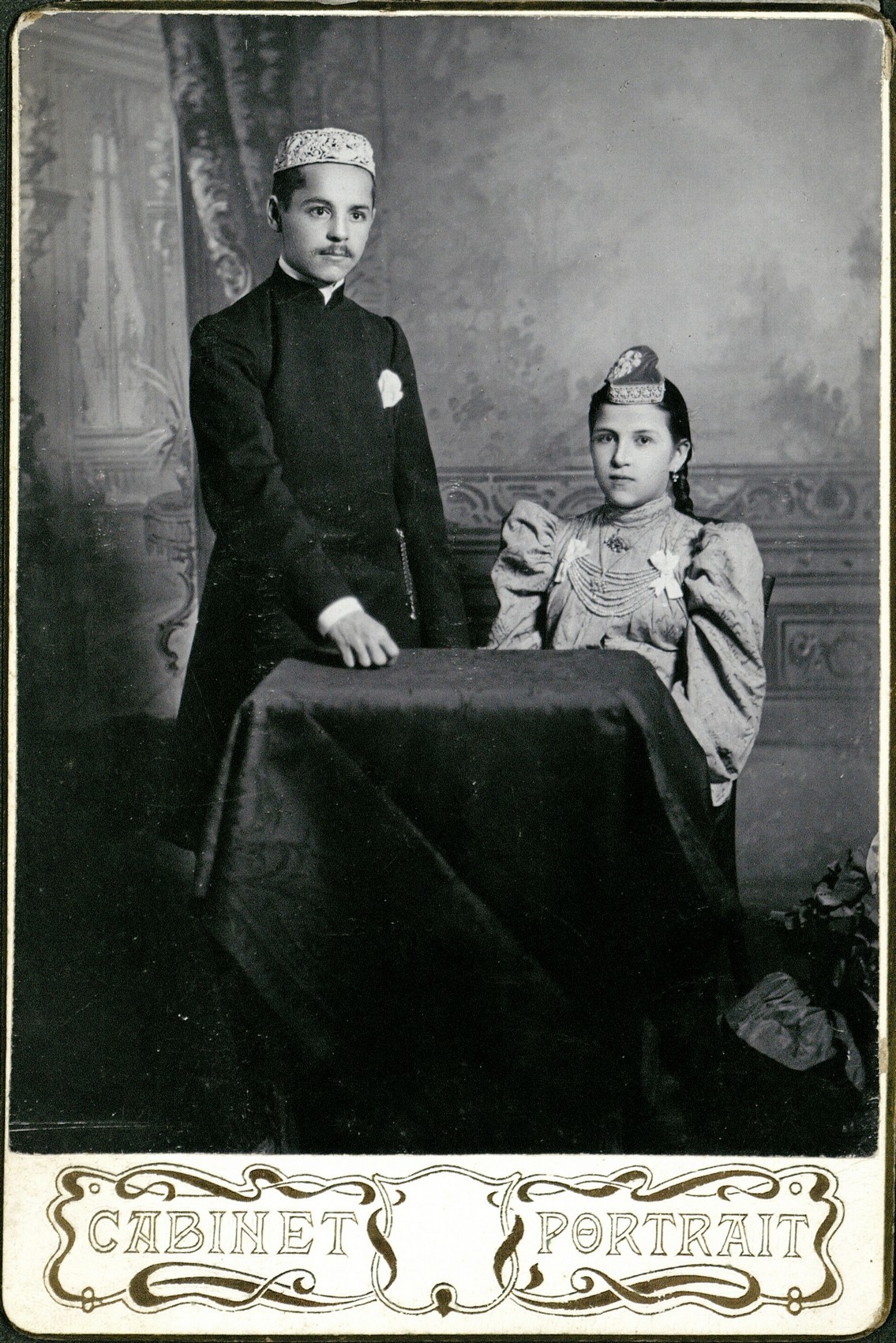 Ахметгарай Хасани и его супруга Зайнаб