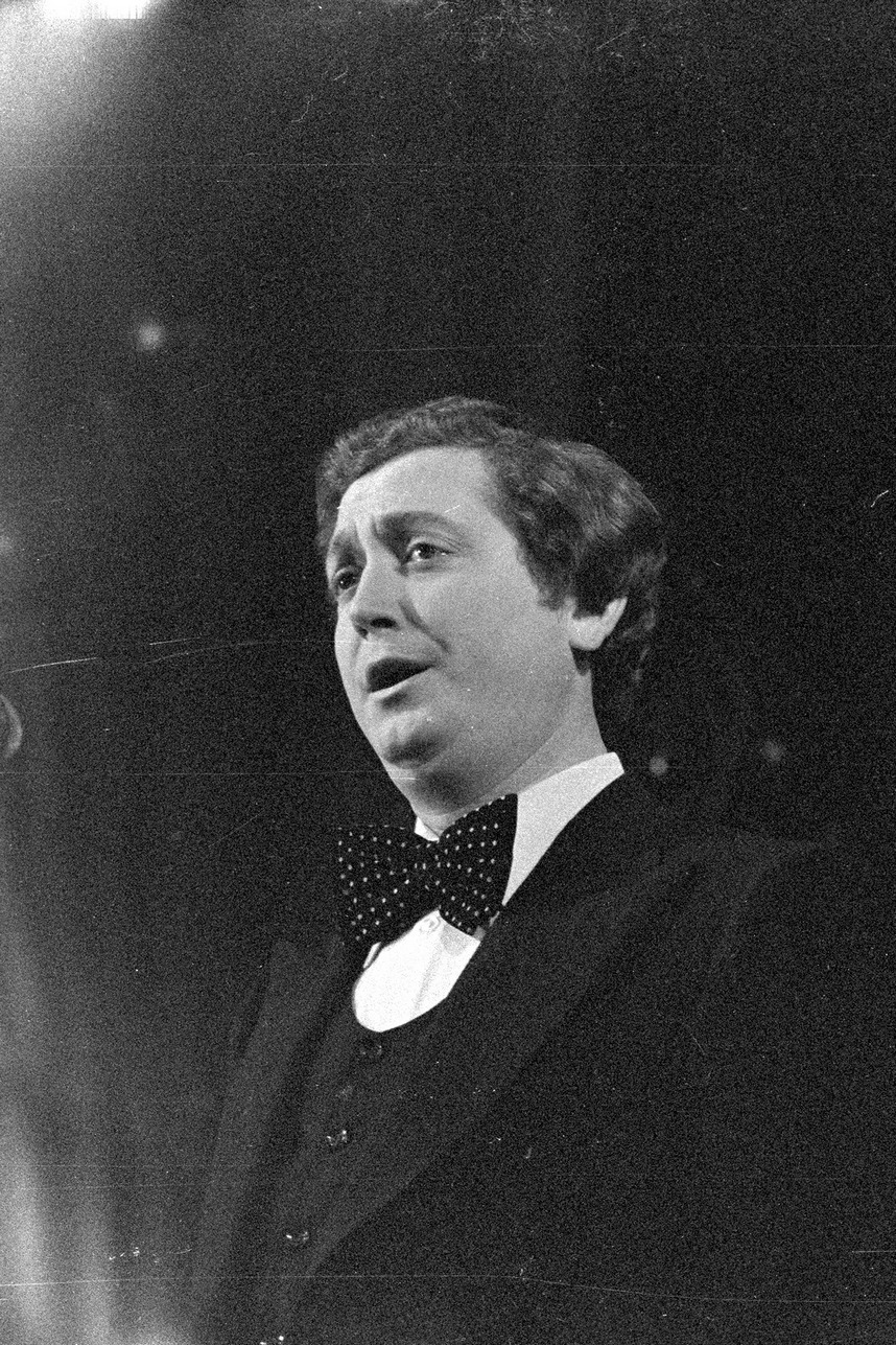 Певец Рафаэль Сахабиев