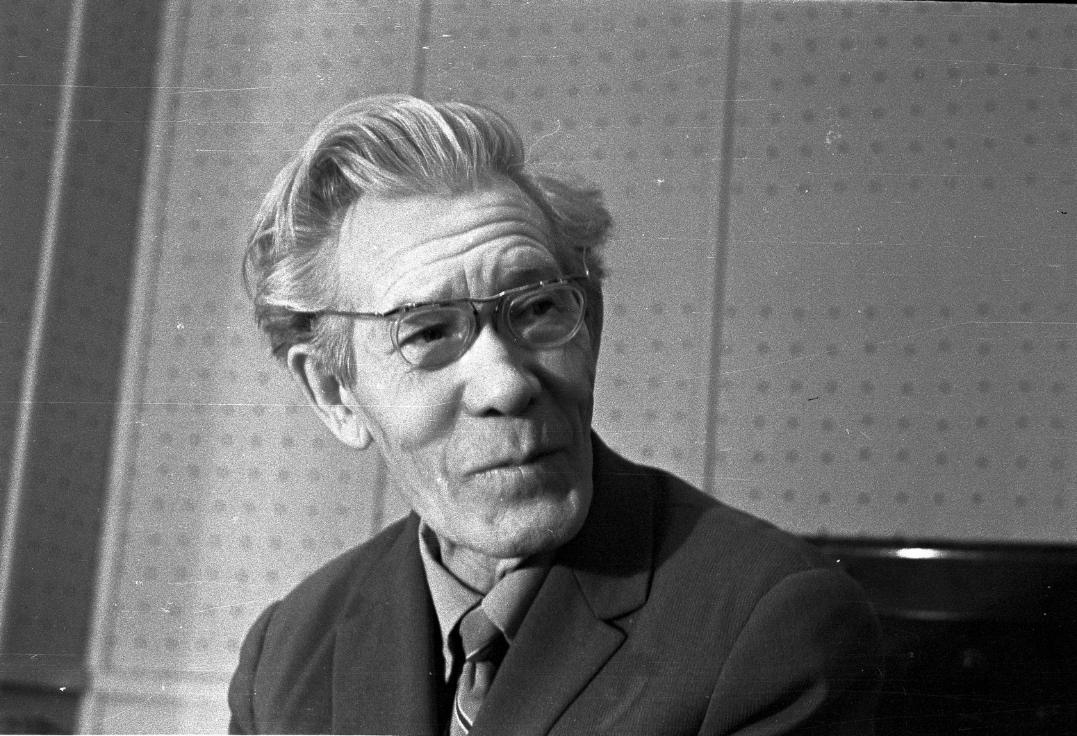 Поэт Хасан Туфан