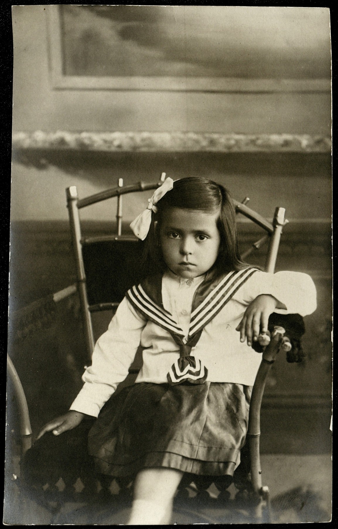 Амина Хасания