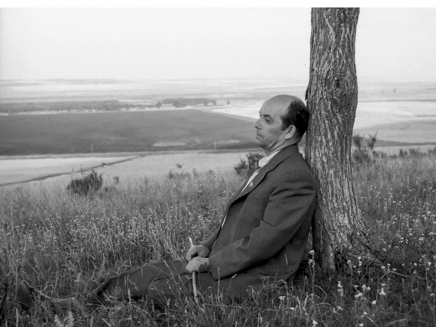 Гумер Баширов на вершине горы Бугульминской возвышенности