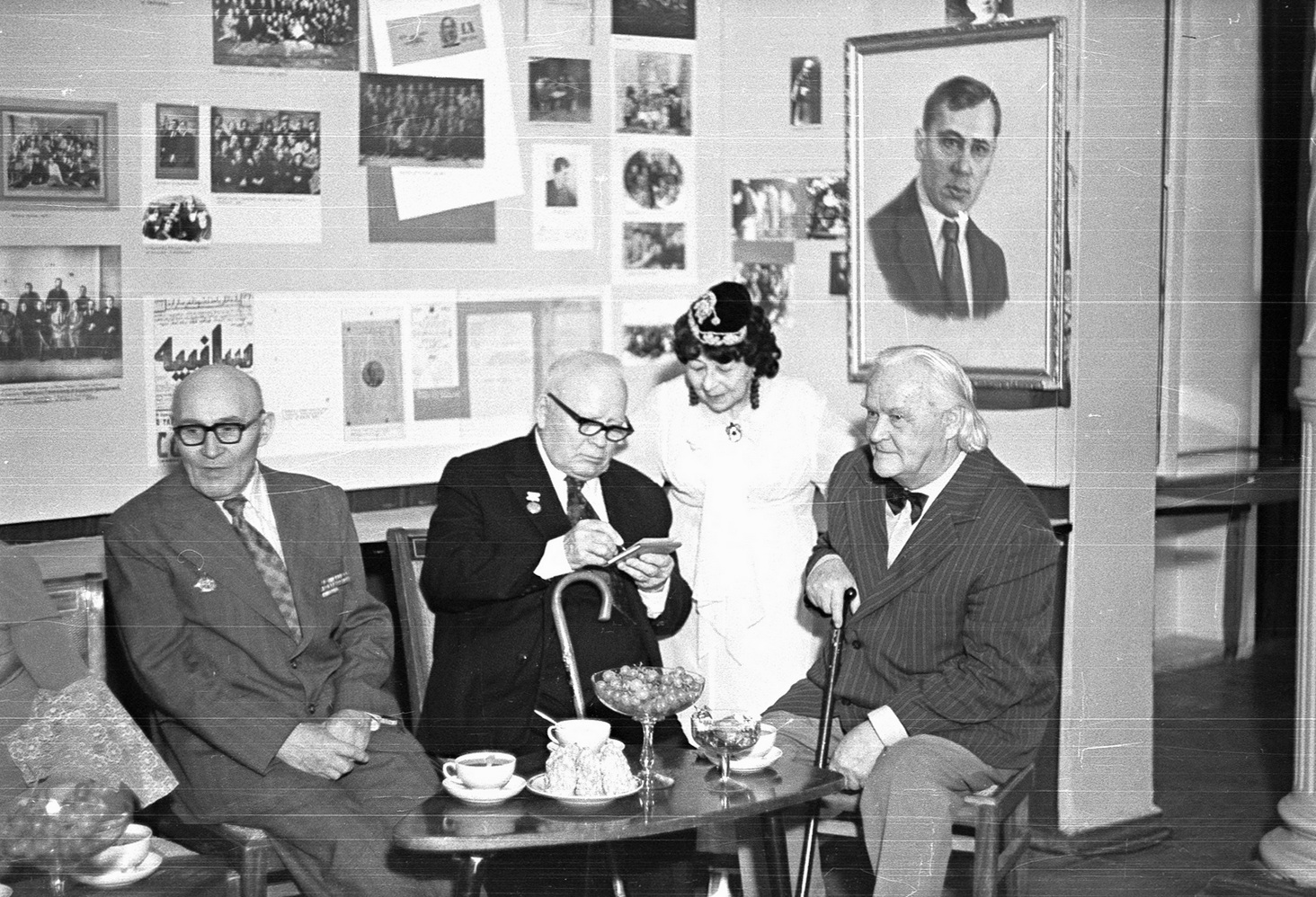 Баки Урманче, Сара Садыкова, Нури Арслан