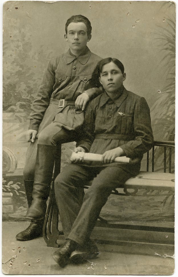 Портрет Гумера Баширова с другом юности, педагогом Павлом Караваевым