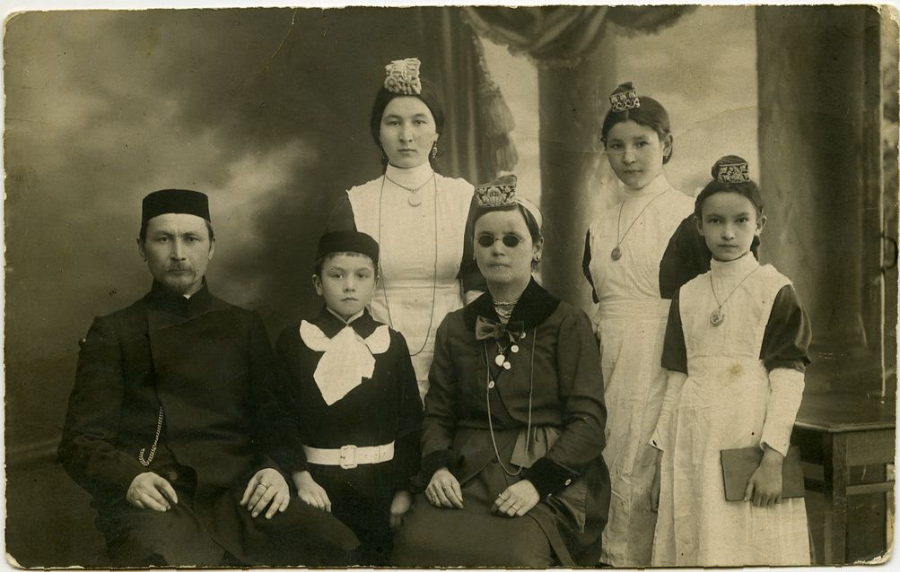 Семья учителя Галиаскара Сагитова.