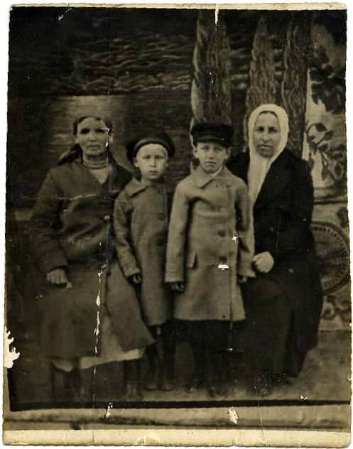 Амина Сагитова с внуком Узбеком